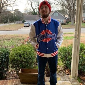 Meet your Posher, Anthony